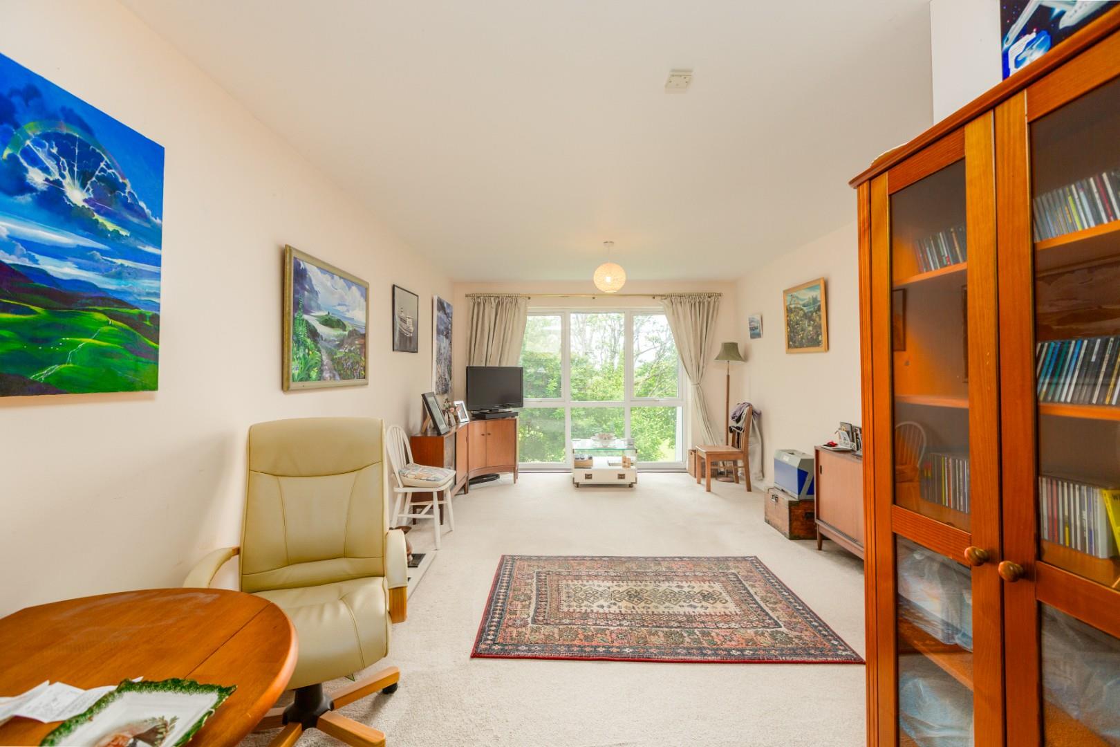 Willow Court, Clyne Common, Swansea, SA3 3JB